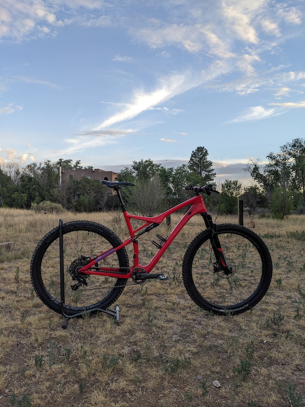 Specialized epic sales 2017 full suspension