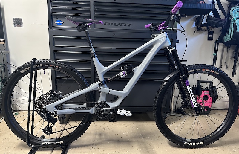 2022 YT Capra Uncaged 6 For Sale