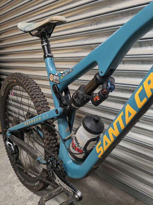 Santa Cruz BRONSON2017 カーボンCC