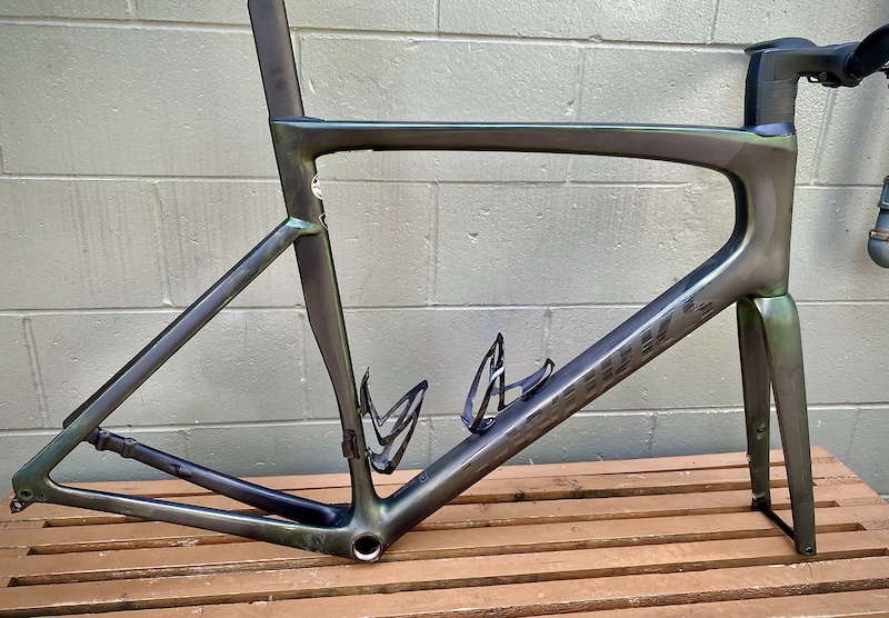 2021 S-Works SL7 Tarmac Frameset 61cm For Sale