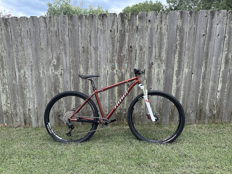 niner emd 9 blue book