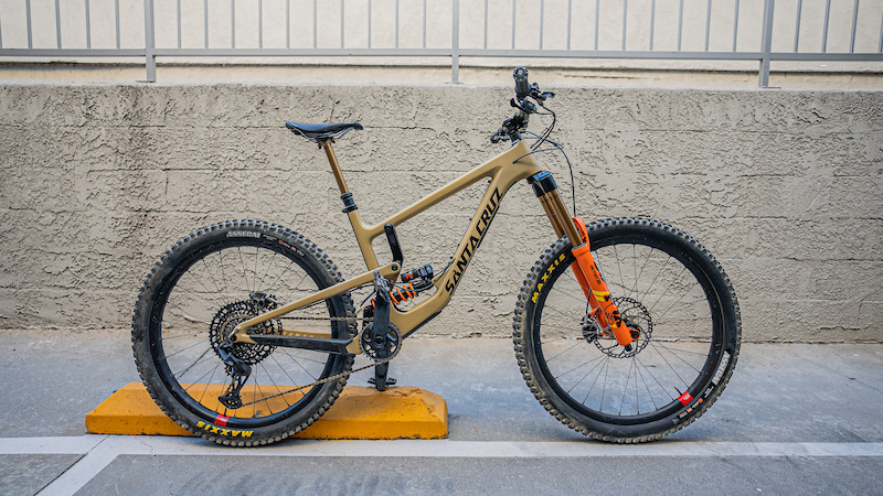 2017 Santa Cruz nomad c Fox For Sale