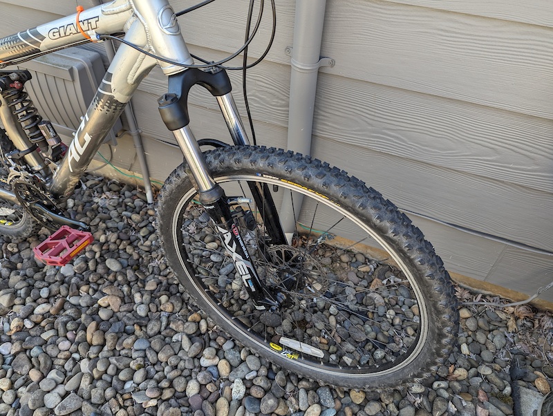 2002 Giant AC1 26 inch mountain bike For Sale