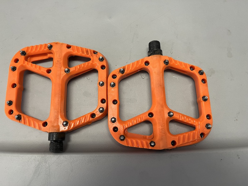 one up composite flat pedals