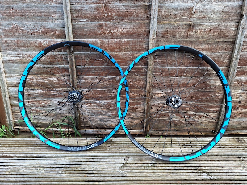 Tubeless mtb rims online 27.5