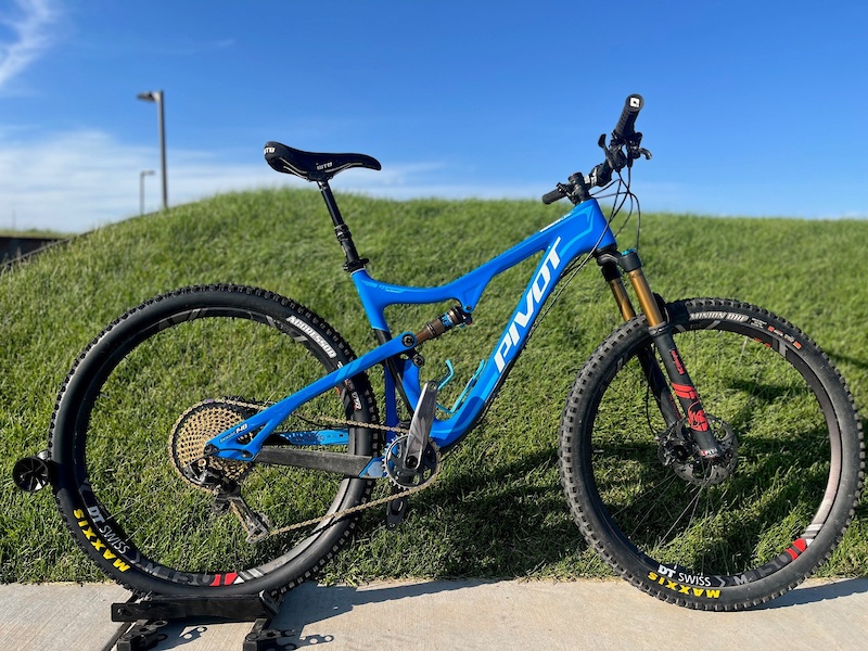 2015 pivot mach 429 hot sale