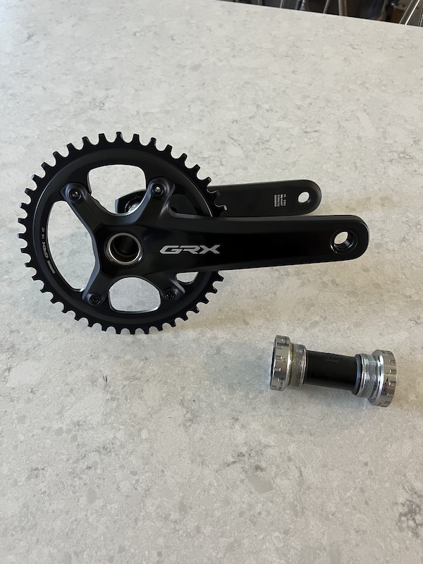 bottom bracket for grx crankset