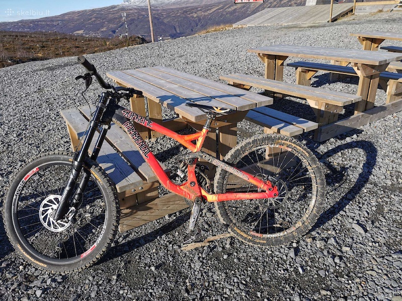 2014 Commencal supreme dh v3 park For Sale