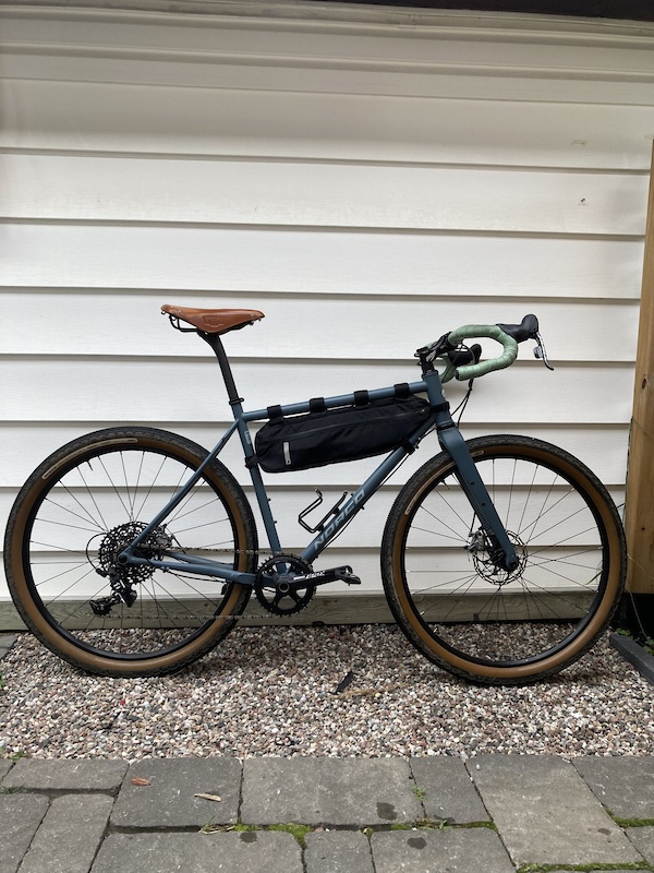 pink bike bag