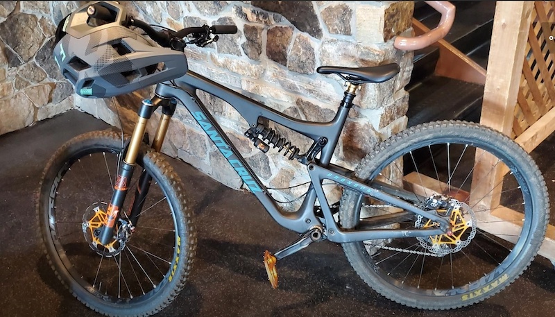 2017 Santa Cruz Bronson C Large For Sale