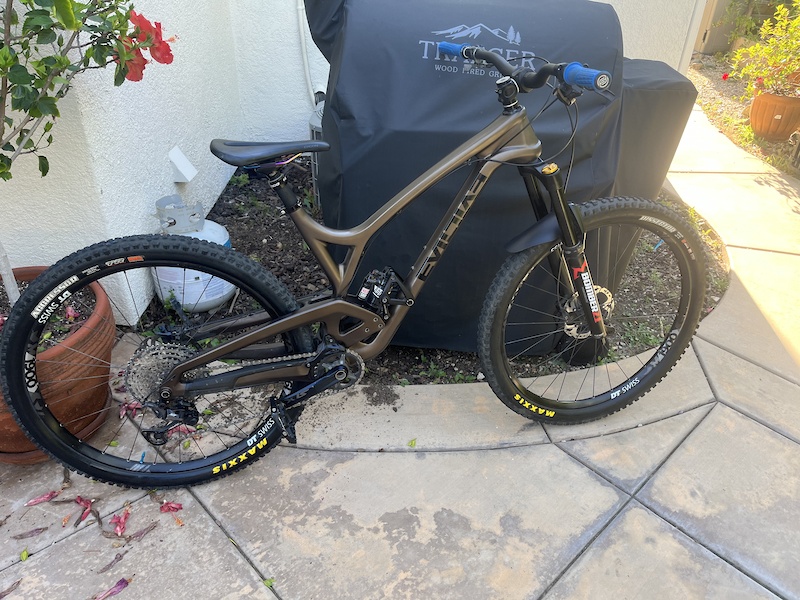 evil wreckoning sizing