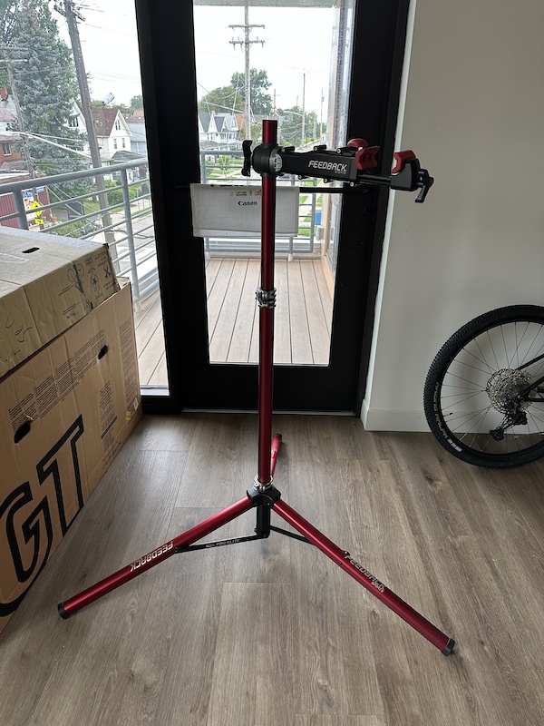 2022 Feedback Sports Pro Mechanic Bike Repair Stand For Sale