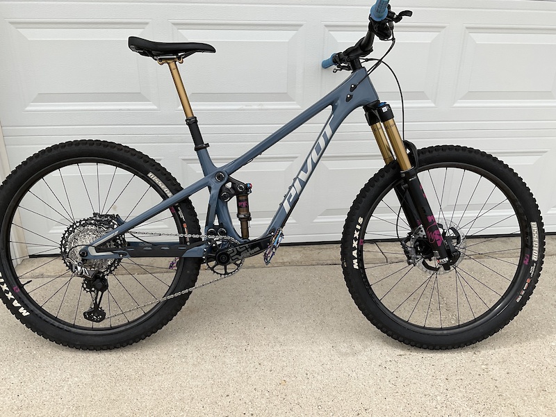 2022 Pivot Shadowcat Team XTR For Sale