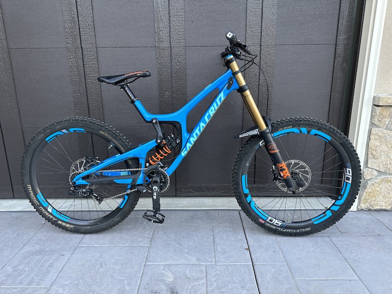 2016 Santa Cruz V10 CC Large For Sale