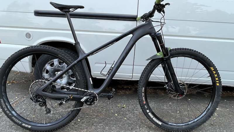 2017 Kona Honzo Carbon Deluxe LARGE For Sale