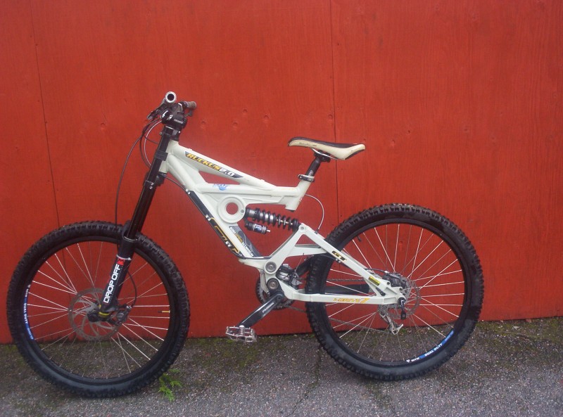 gt ruckus dj 1.0