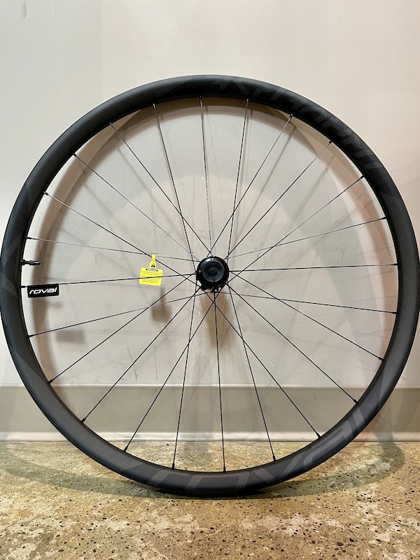 Roval Carbon Traverse 29 100x15 Thru Axle 6b For Sale