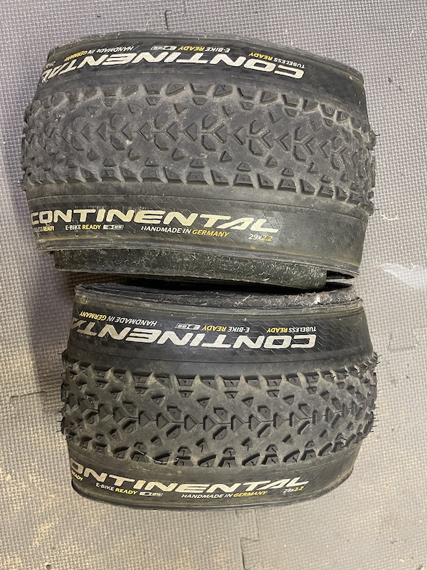 Continental race discount king 29 2.2