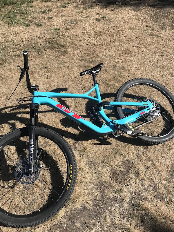 Gt force deals carbon expert 2020