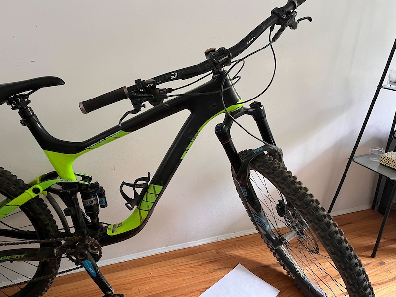 2018 Giant Reign Advanced CARBON LARGE FRAME For Sale