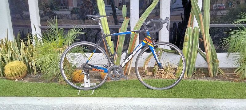 2017 KHS Flite 900 54 cm, 56 cm, 61 cm For Sale