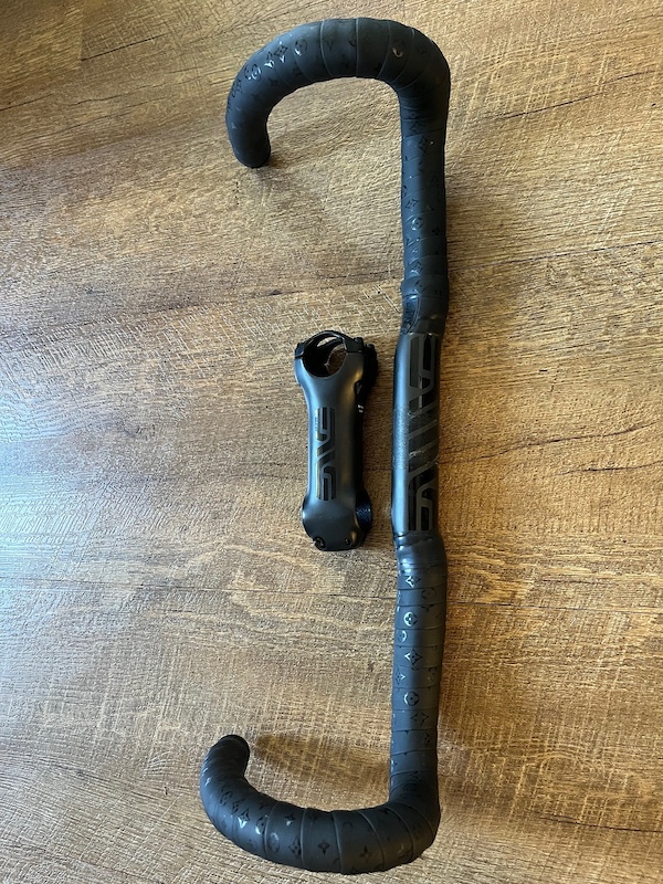 2022 Enve Carbon Road Bars 44cm & 110mm Road Stem For Sale