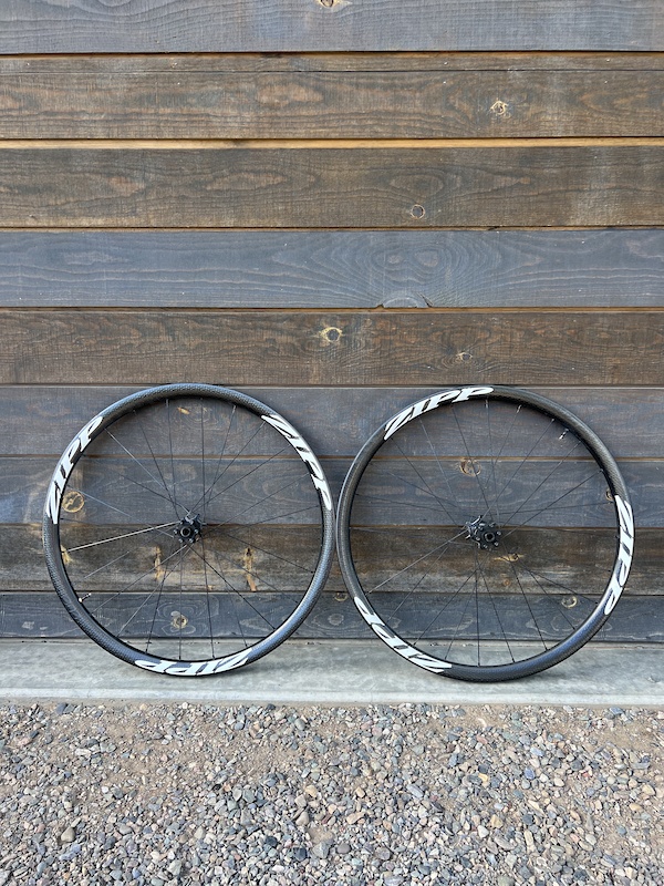 Zipp 202 clincher cheap wheelset sale