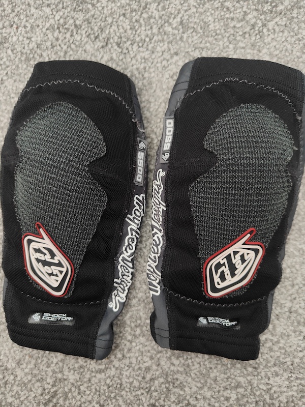 Troy Lee 5500 elbow pads For Sale