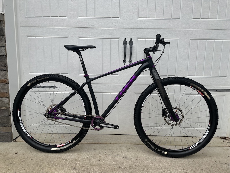 Trek 18.5 best sale