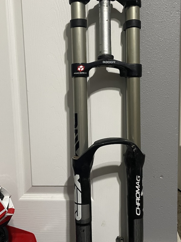 Rockshox 2024 boxxer 26