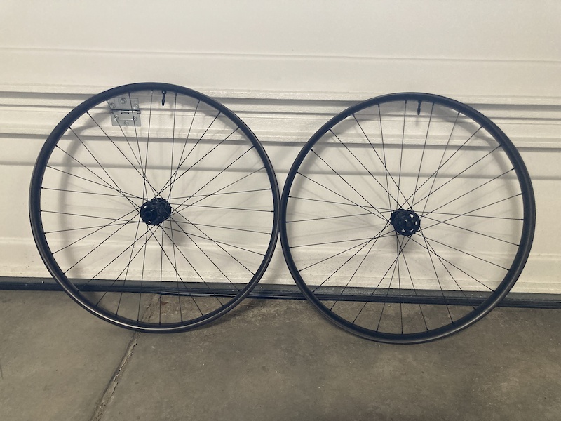 148in Wheel 2022 75% new Boost 110/148 30mm 29er carbon wheels For Sale
