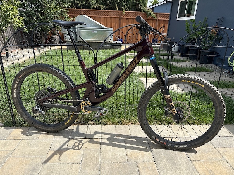 2021-santa-cruz-nomad-v5-c-large-for-sale