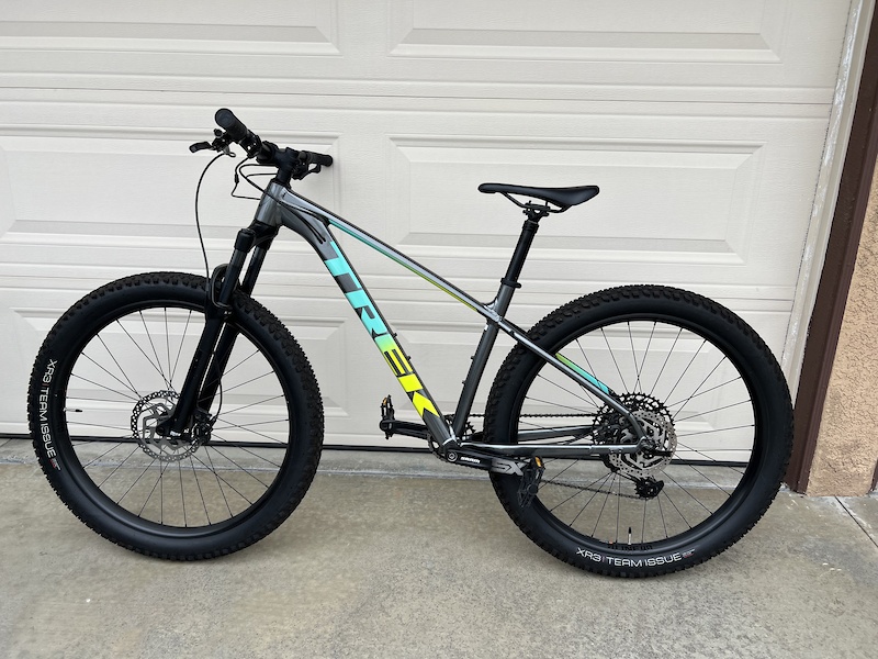 women's trek roscoe 7