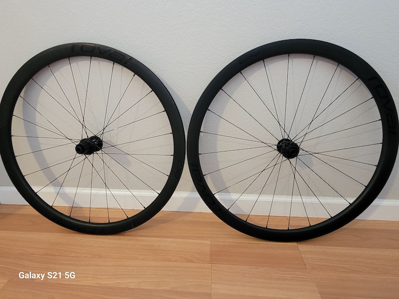 Roval c38 best sale carbon disc wheelset