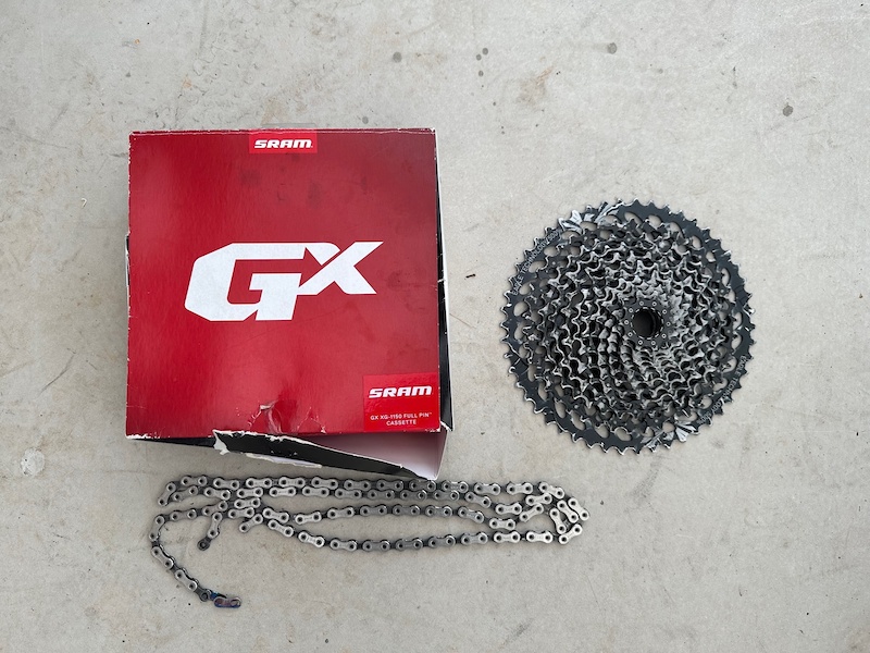 Sram XG1275 10 - 50T Eagle cassette & X01 Chain For Sale