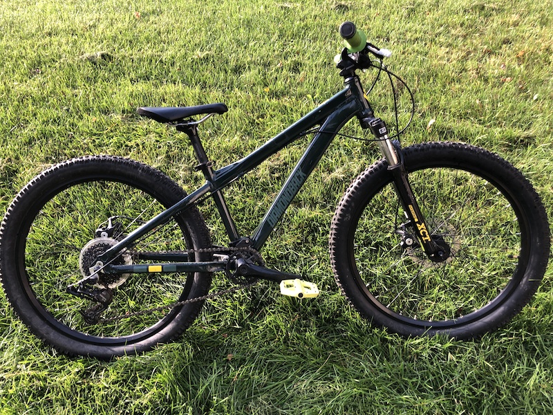 2022 Diamondback Line 24 mountain bike 24