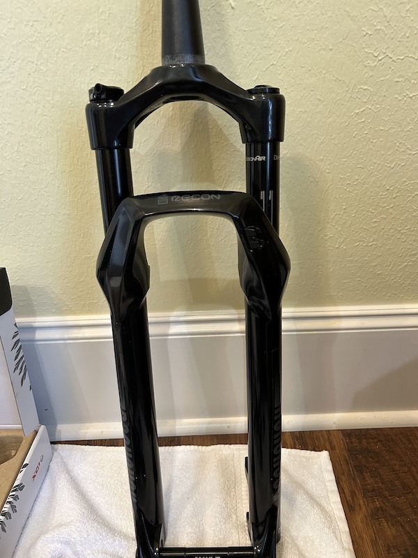 2022 Rockshox Recon Gold RL 29 100mm Boost fork For Sale