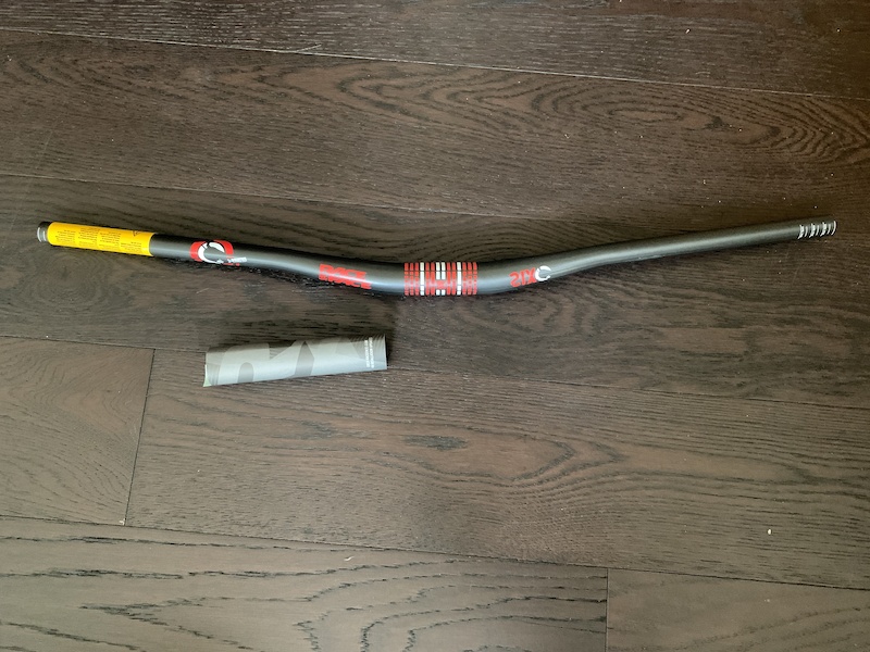 race face sixc carbon riser bar