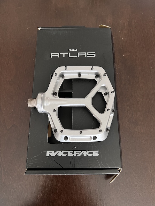 Cintre RACE FACE ATLAS Rise 12.7mm 785mm Orange