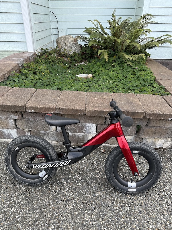 2021 Specialized HotWalk Carbon Push Bike For Sale