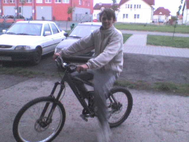 na nowym rowerku lipka:)