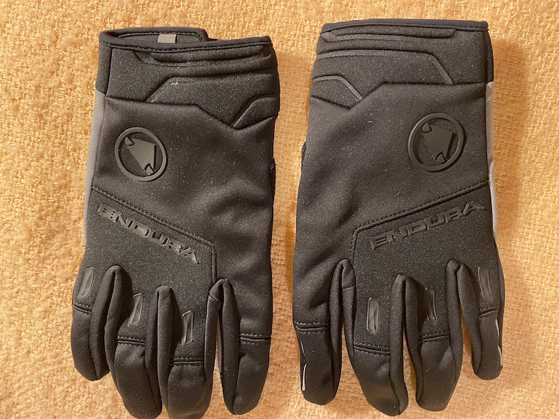 Endura Singletrack Windproof gloves XL For Sale