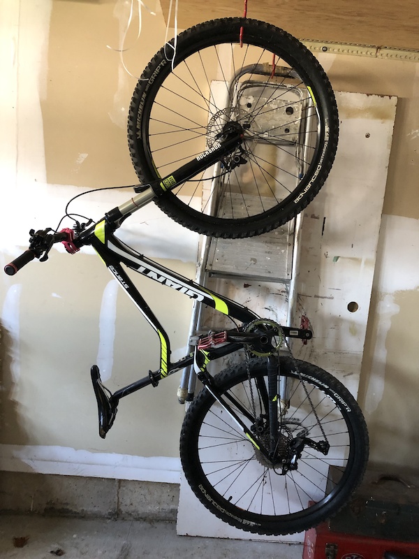 2018 Giant Stance 2 Medium For Sale