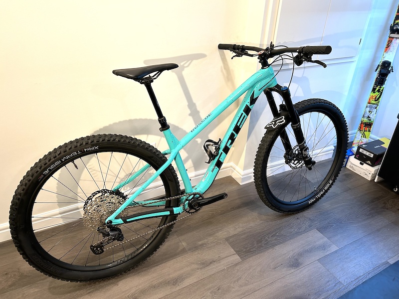 2022 Trek Roscoe 7 M L Fox 36 For Sale