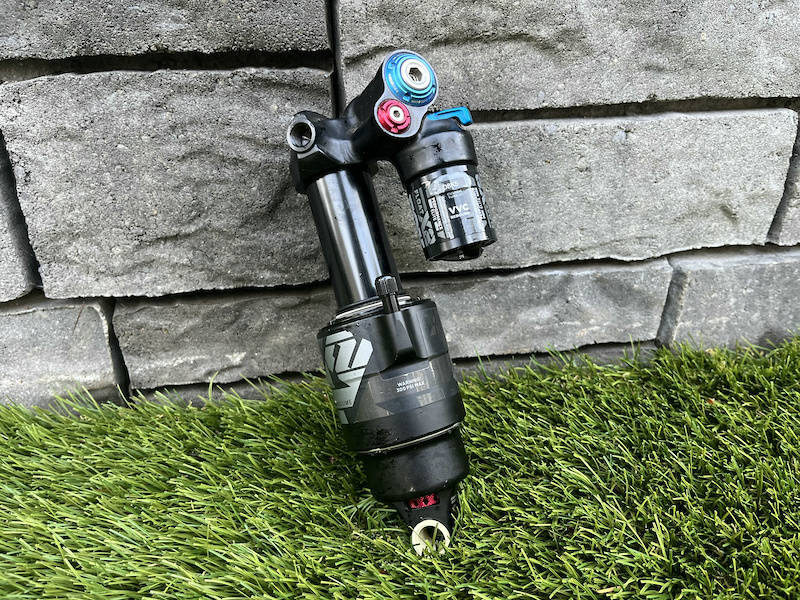 2024 Fox Float X2 w/ climb switch Trunnion For Sale 2024 Fox Float X2 w/ climb switch Trunnion For Sale