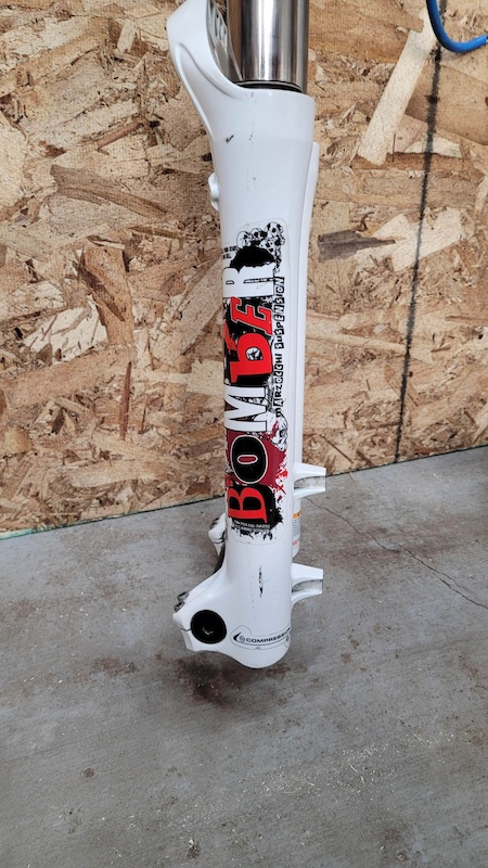 2009 Marzocchi Bomber 888 Rc3 200mm For Sale