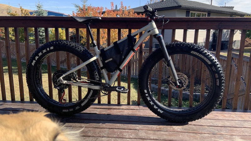 Inverted FatBike Suspension Fork