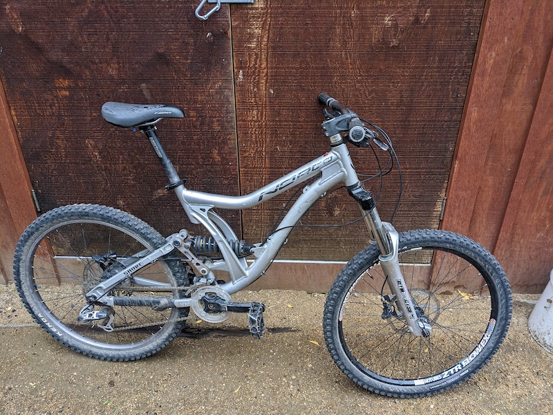 norco shore 3 2011