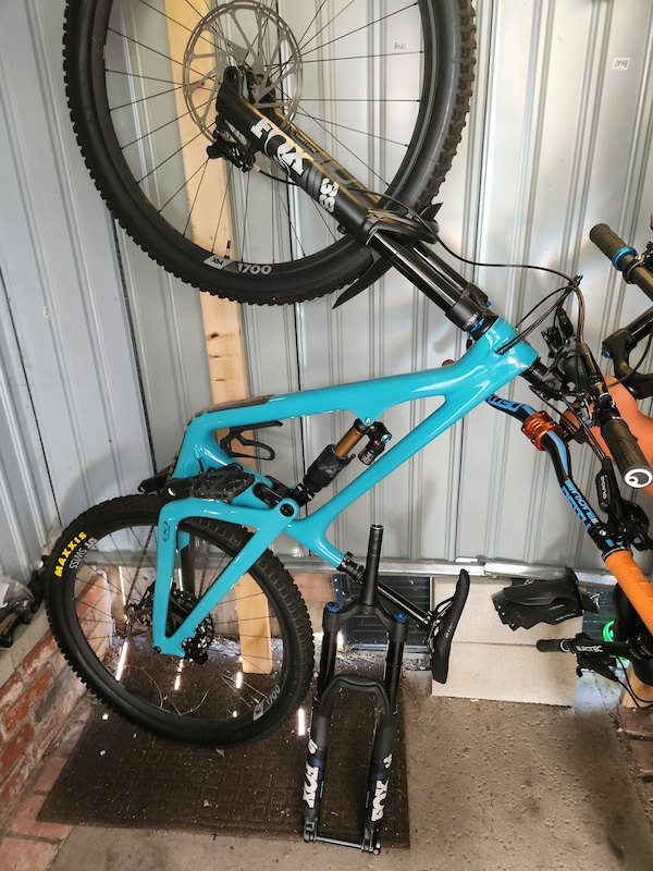 2022 Yeti SB150 Turq Medium For Sale