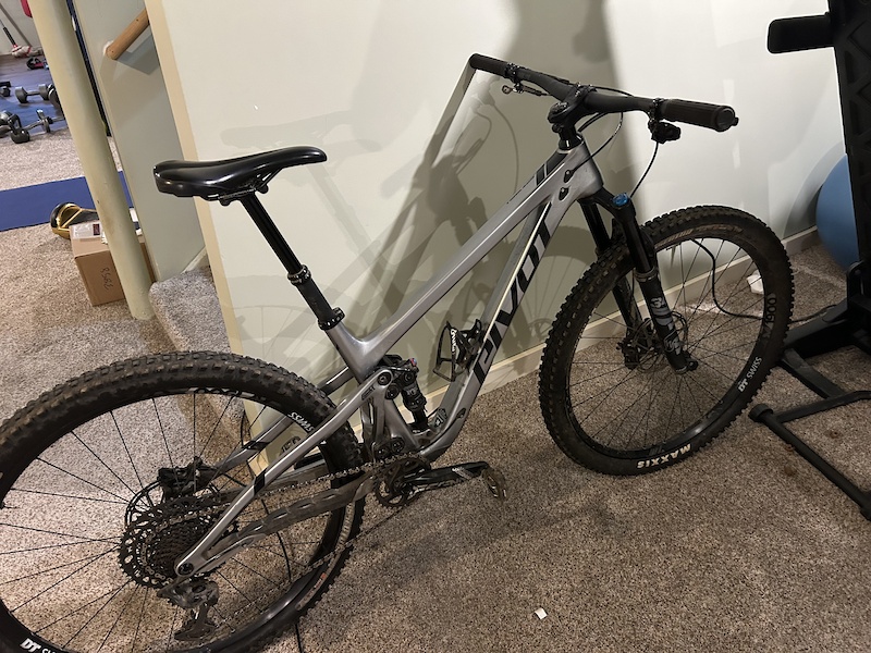 pivot trail 429 race x01